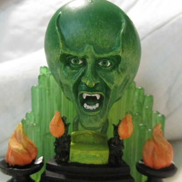 Bradford Exchange “Wizard of Oz” Collectibles - The Great Oz - … - Picture 2 of 4